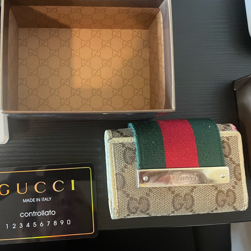 Gucci Key Wallet